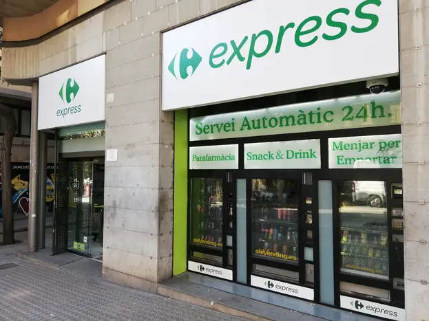 Carrefour Espagne distributeurs automatiques
