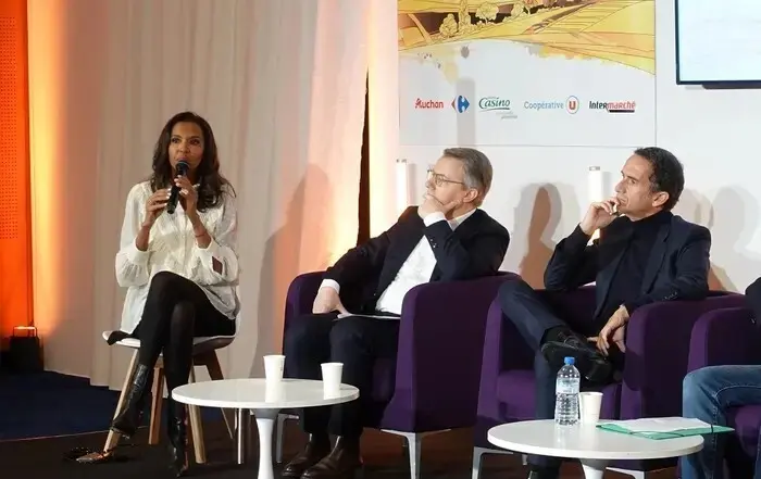 Au Salon de l'agriculture 2025, les dirigeants de cinq distributeurs - Auchan, Carrefour, Casino, Co