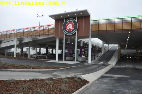 import_image_Loi-sur-l-urbanisme-haro-sur-les-drives-et-les-parkings-!.jpg