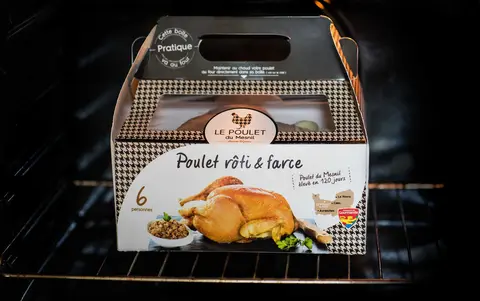 import_image_Des-poulets-farcis-La-Ferme-du-Mesnil.jpg
