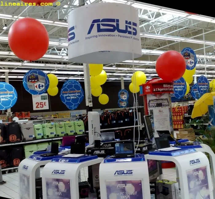 Le stand Asus