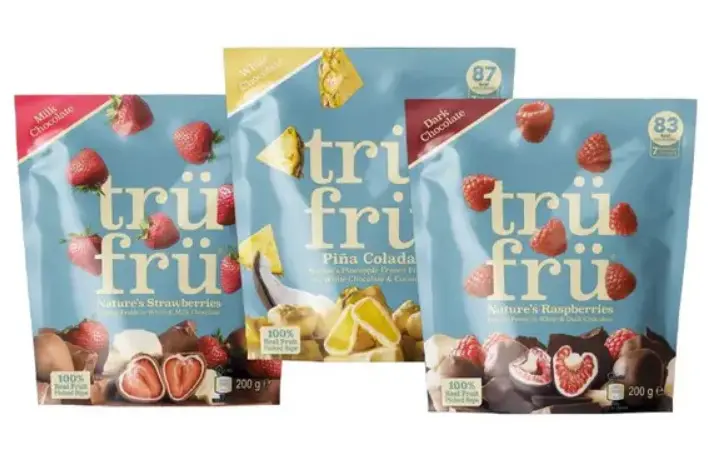 Véritable phénomène sur les réseaux sociaux, les fruits surgelés enrobés de chocolat n'en fini