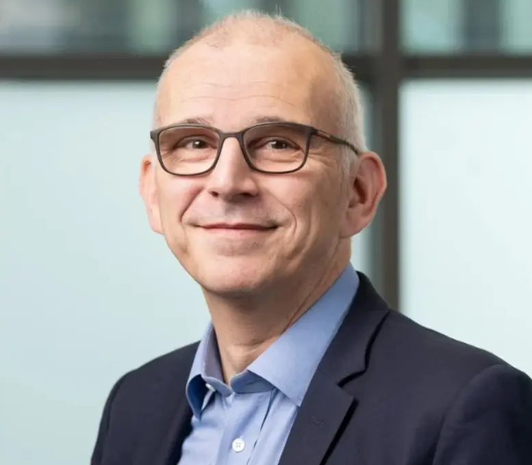 Emmanuel Grenier, actuellement directeur e-commerce, data et transformation digitale, est nommé directeur supply-chain, e-commerce, data et transform